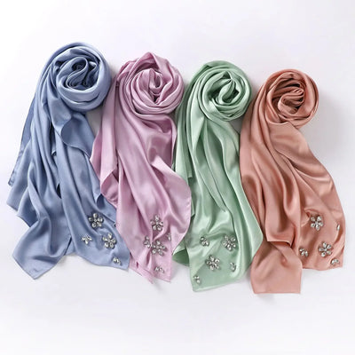 Wrrap scarfs